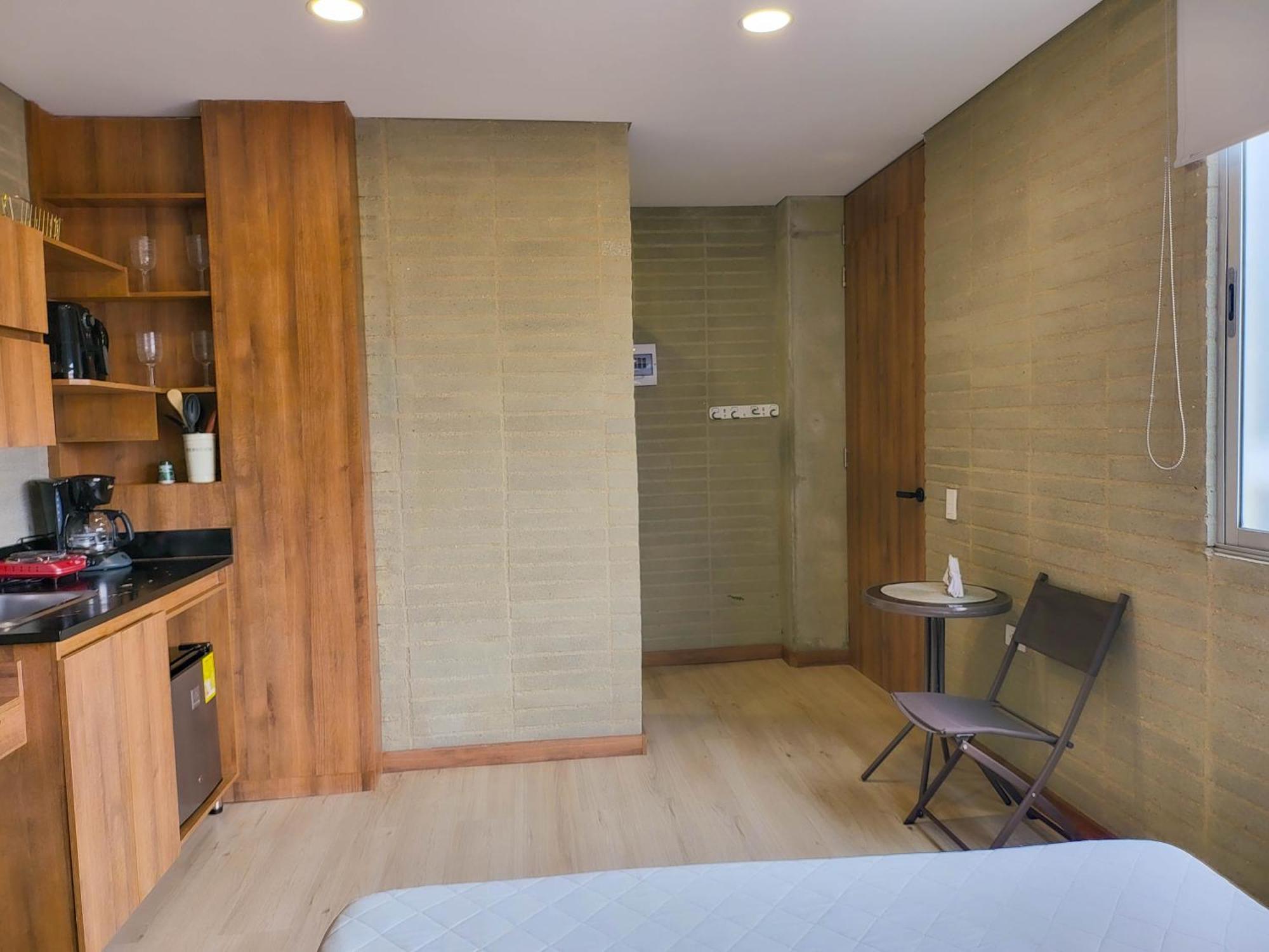 704 New & Exclusive Loft Apartment